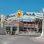 Laketown Wharf 1416!