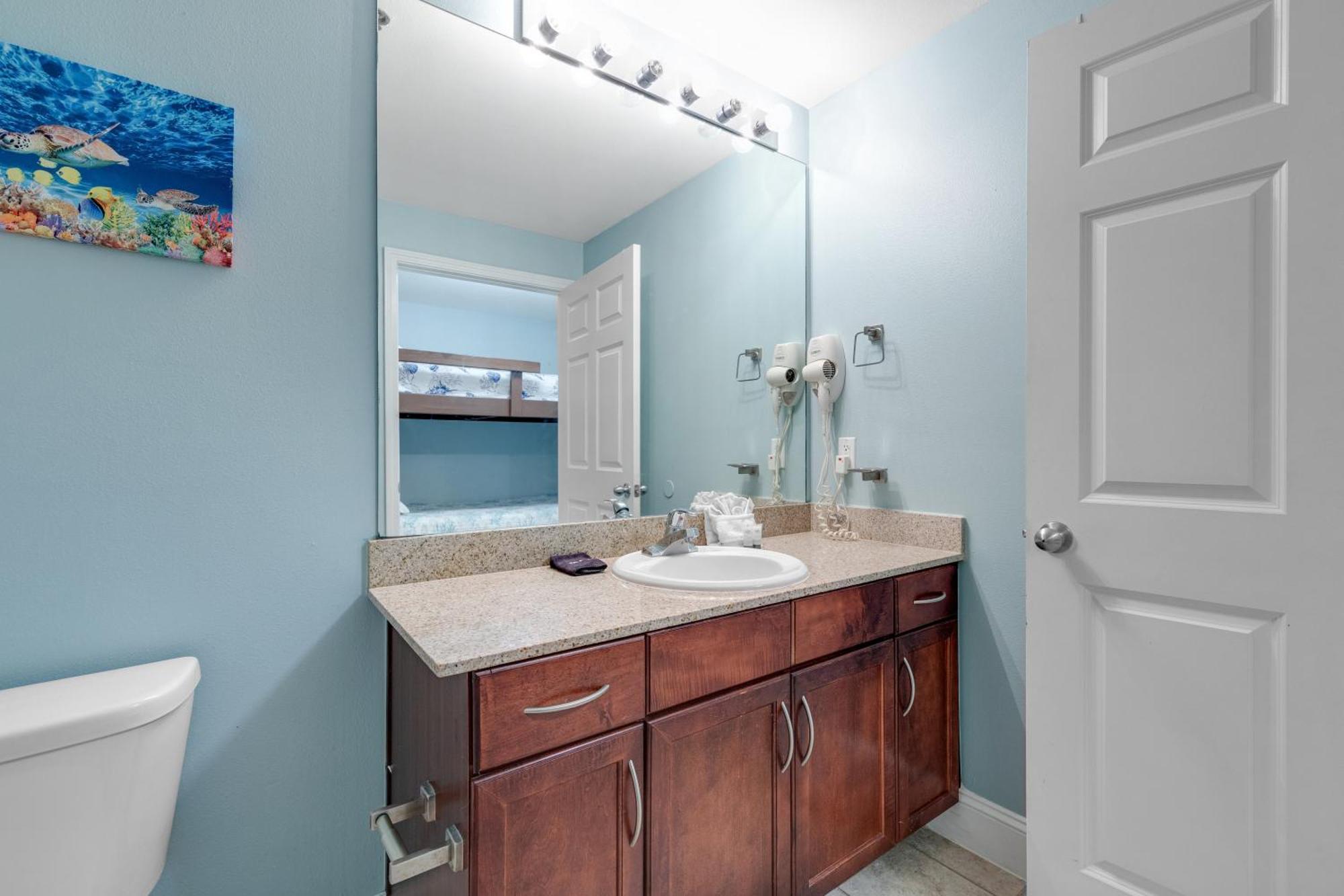 Holiday home Laketown Wharf 1416!