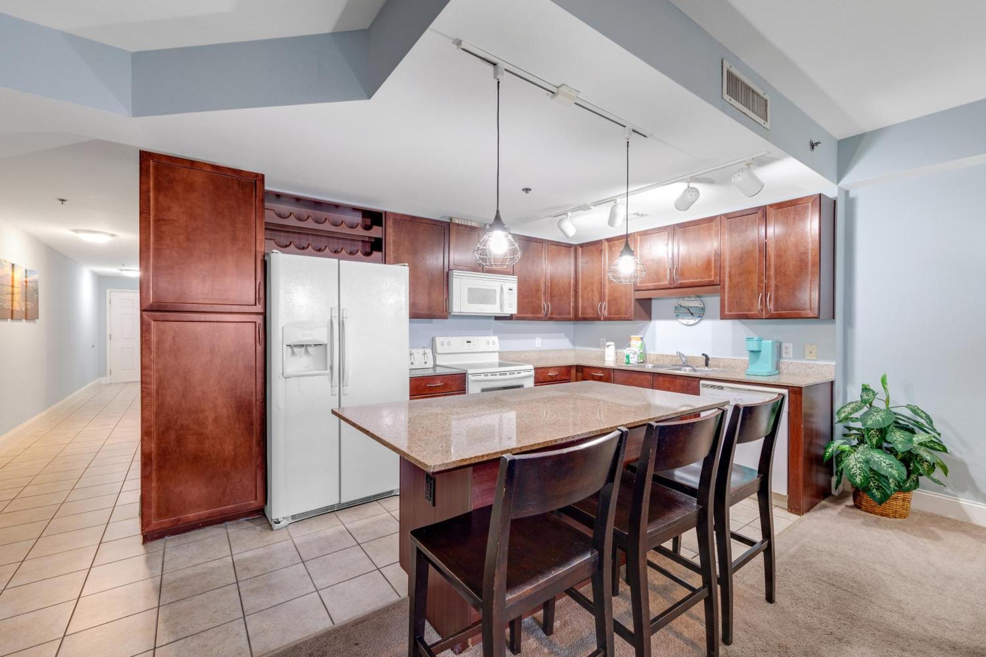 Laketown Wharf 1416! Panama City Beach