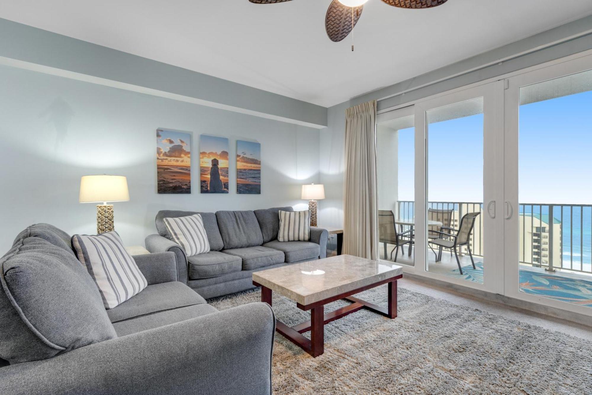 Laketown Wharf 1416! Holiday home