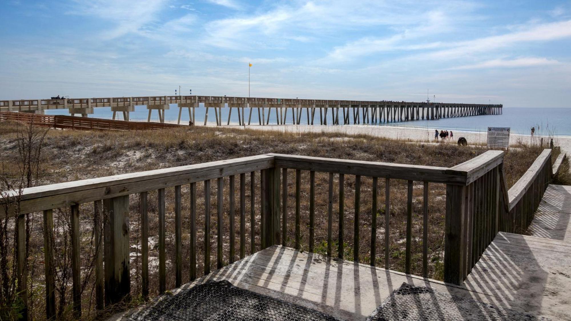 Holiday home Laketown Wharf 1416!